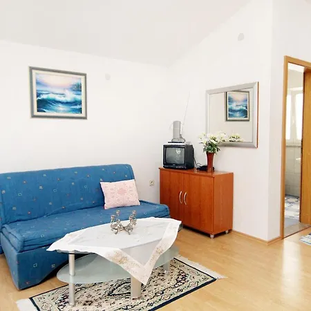 - Diklo 5880c Lejlighed *