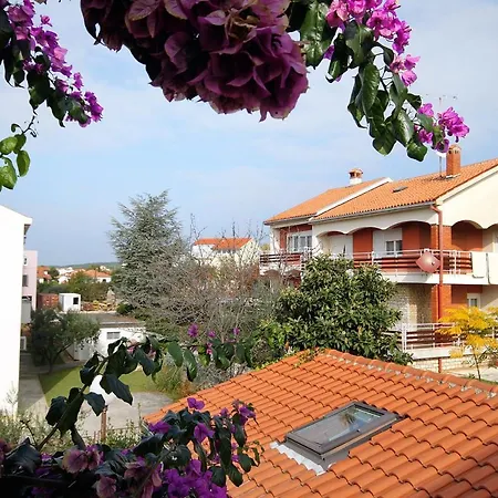 - Diklo 5880c 公寓